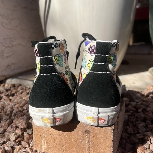 Vans Kids Sk8-Hi Cultivate Care Floral Black & White Skate Shoes, Used - Picture 7 of 11